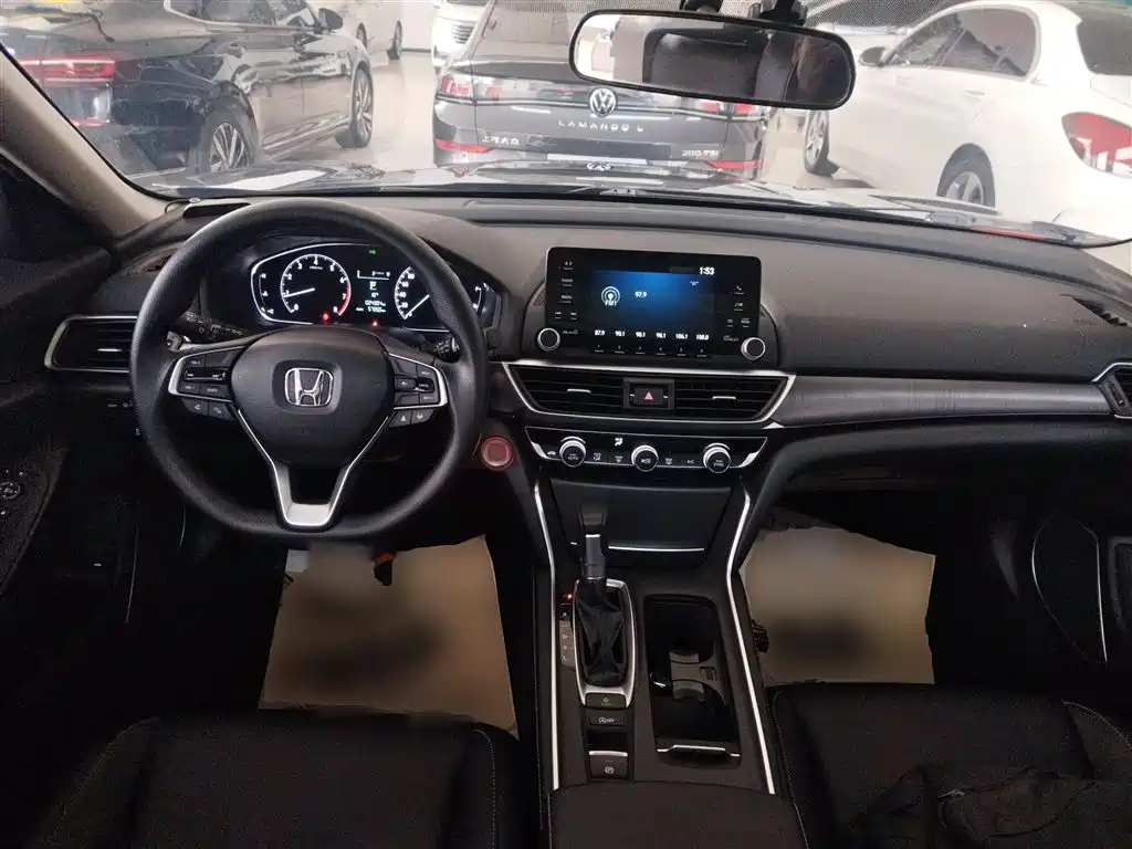 Honda Inspire 2021 — фото 12