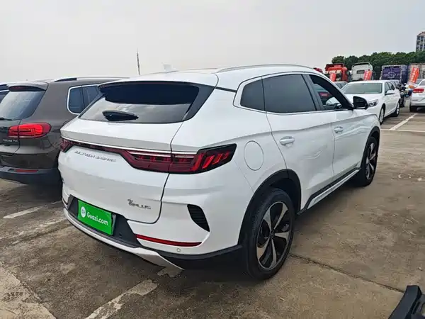 BYD Song PLUS New Energy 2022