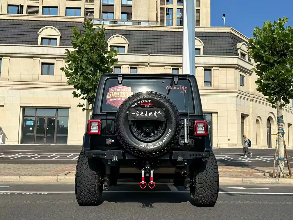 Jeep Wrangler 2020 — фото 14