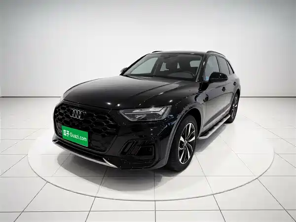 Audi Q5L 2021