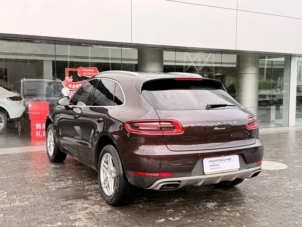 Porsche Macan 2018 — фото 9