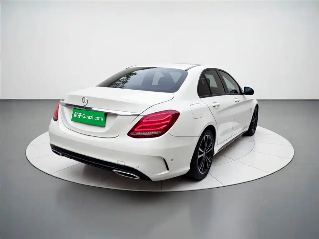 Mercedes-Benz C-Class 2017 — фото 4