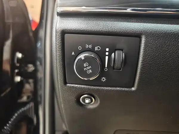 Jeep Grand Cherokee 2021