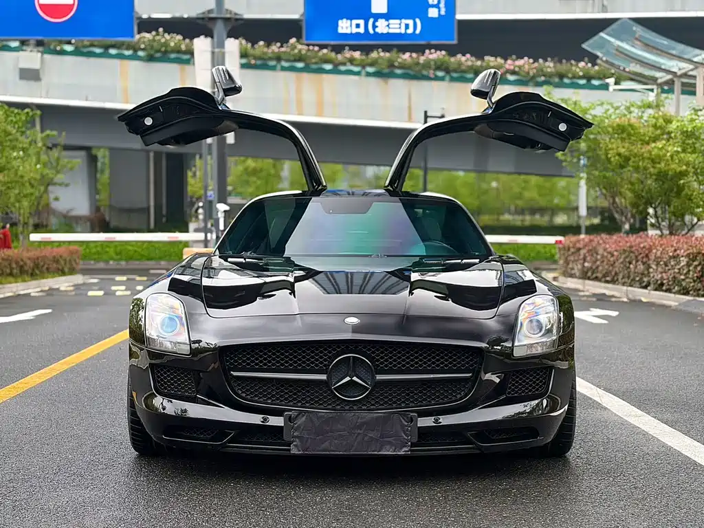 Mercedes-Benz SLS AMG 2015