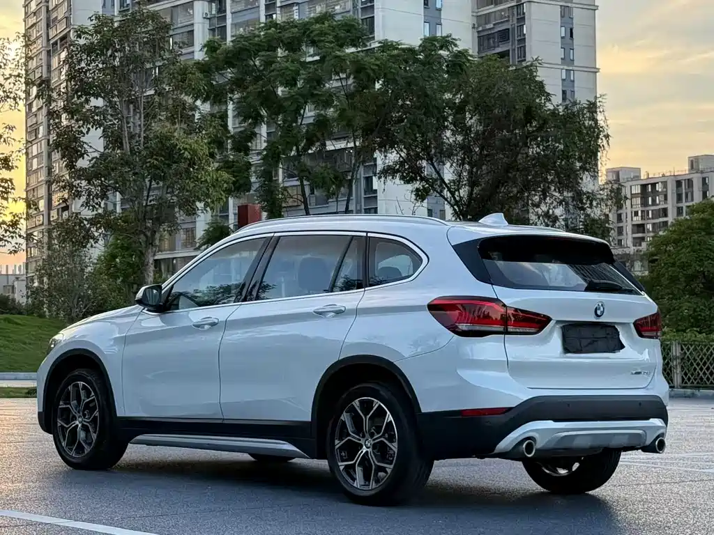 BMW X1 2020 — фото 9