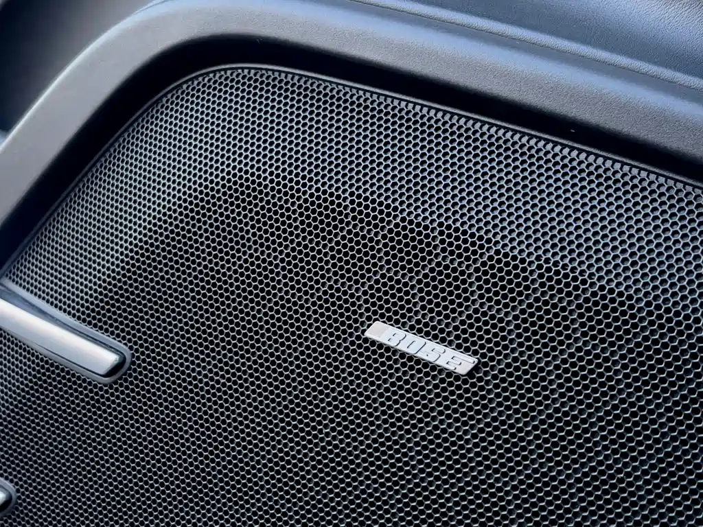 Porsche Cayenne 2011 — фото 16