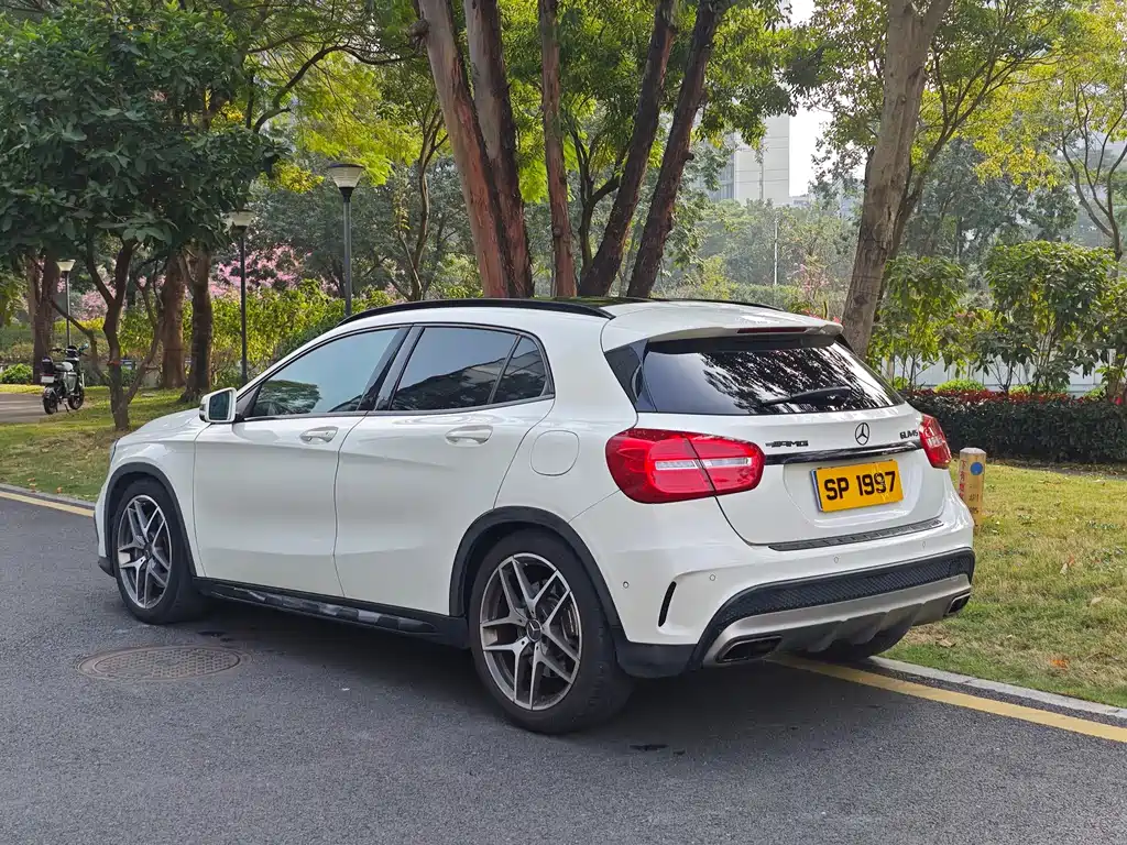 Mercedes-Benz GLA AMG 2017 — фото 5