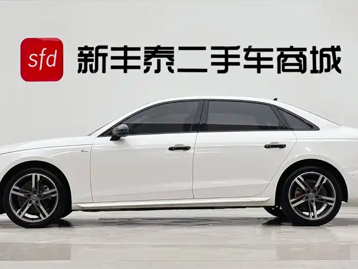 Audi A4L 2021 — фото 4