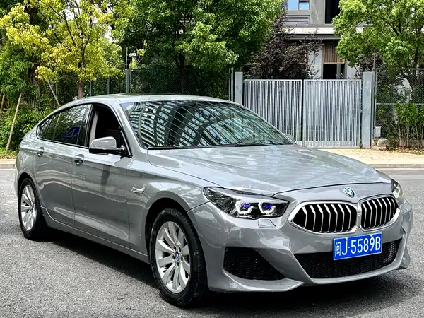 BMW 5 Series GT 2010