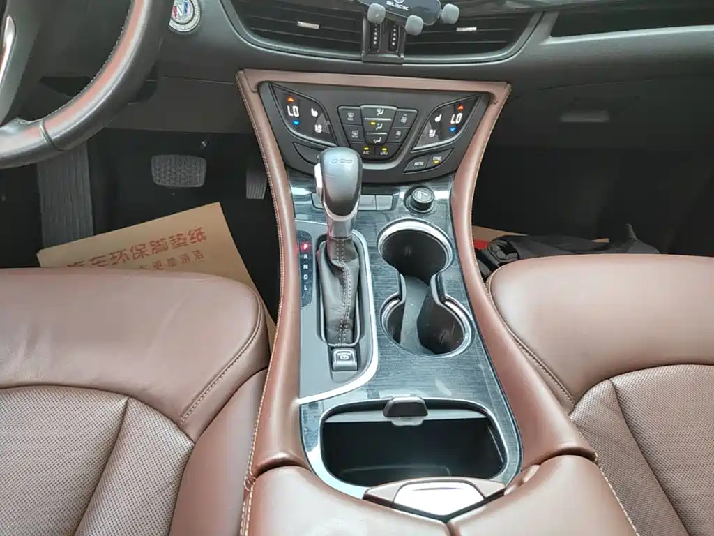 Buick Envision Plus 2021 — фото 14
