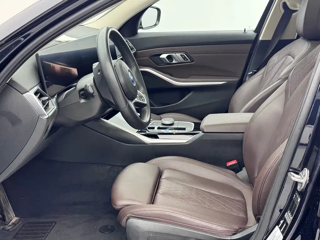 BMW i3 2023