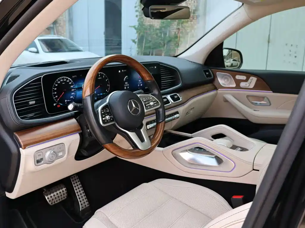 Mercedes-Benz GLS 2023 — фото 8