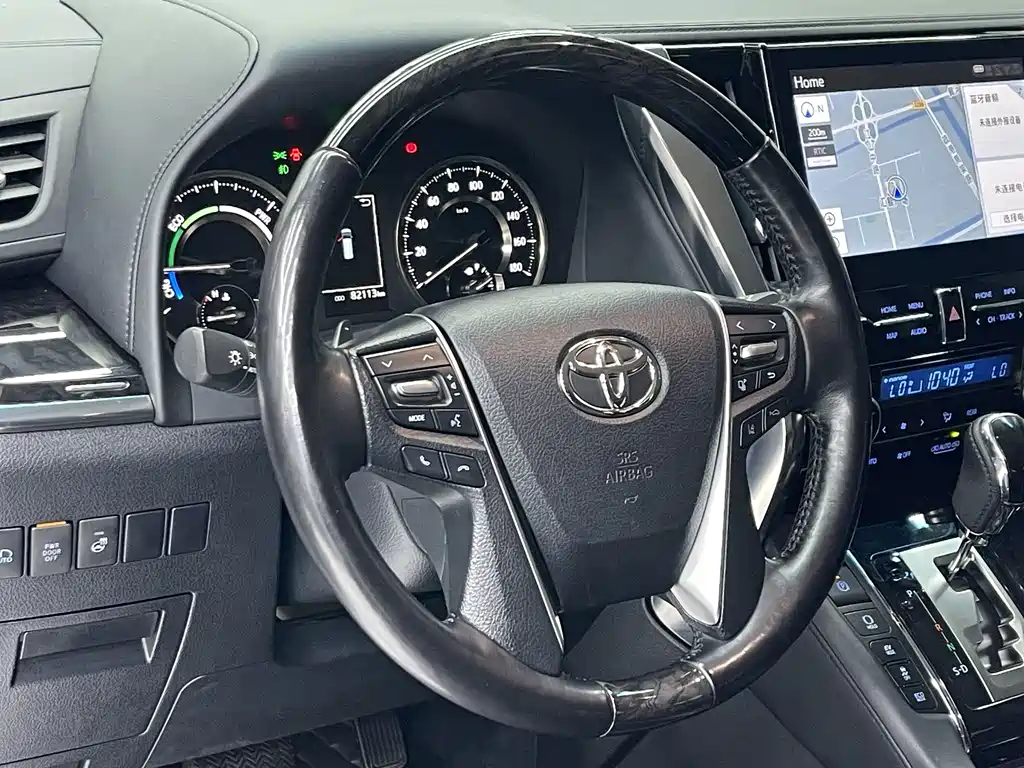 Toyota Vellfire 2022 — фото 4