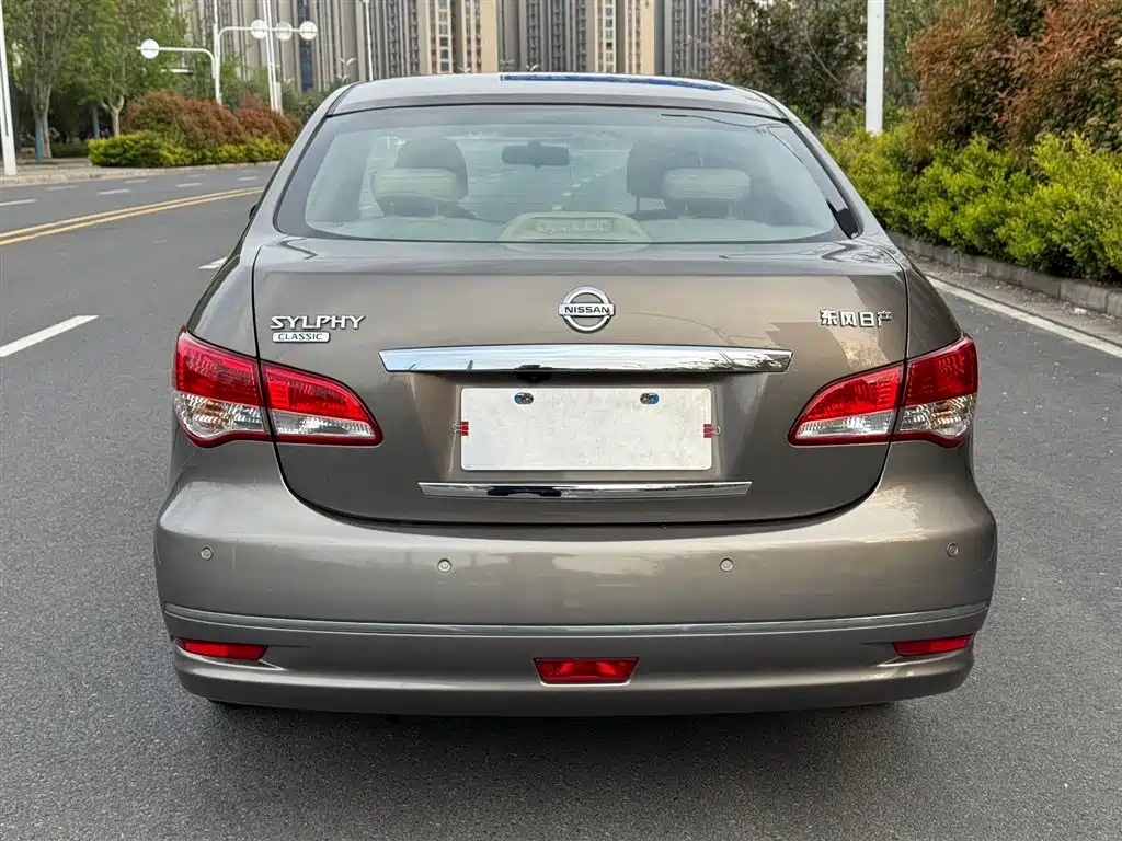 Nissan Sylphy 2012 — фото 14