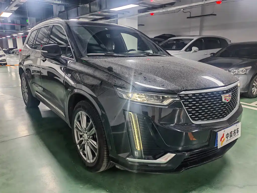 Cadillac XT6 2022 — фото 2