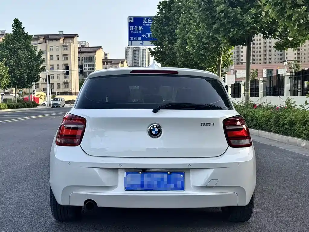 BMW 1 Series 2015 — фото 8