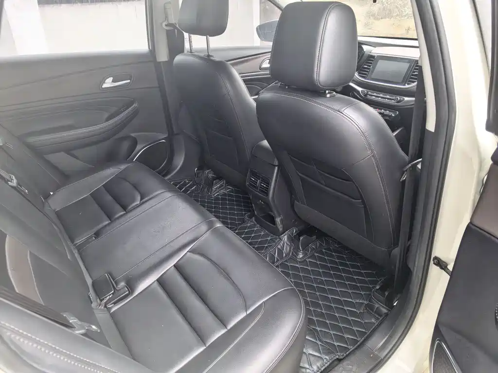 GAC Motor Trumpchi GA4 2018 — фото 11