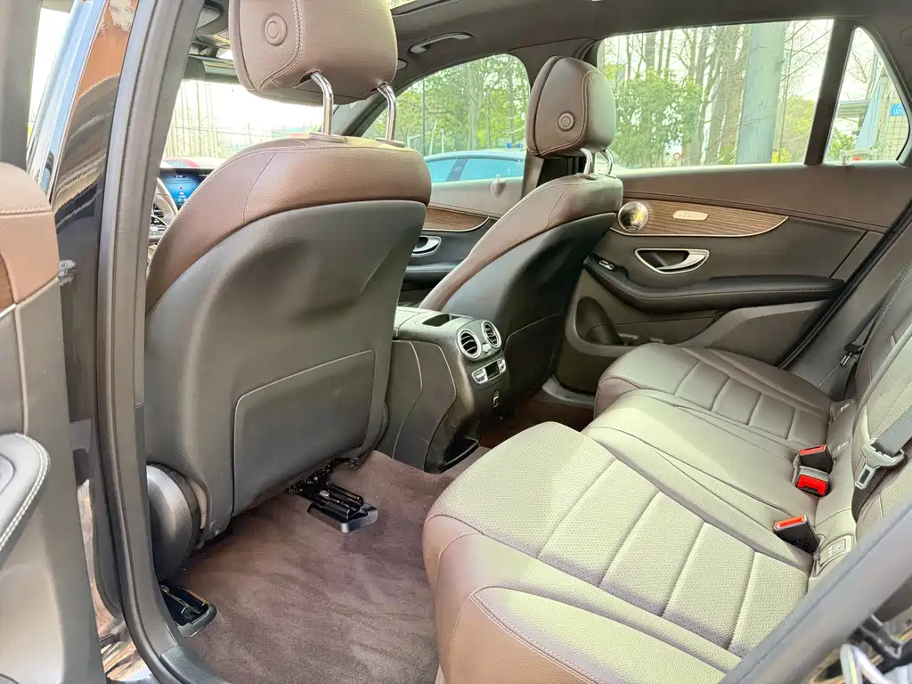 Mercedes-Benz GLC 2023 — фото 11