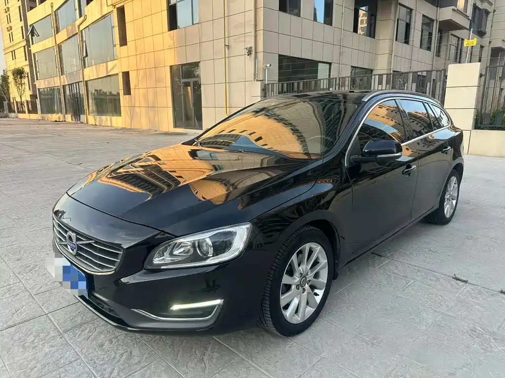Volvo V60 2013