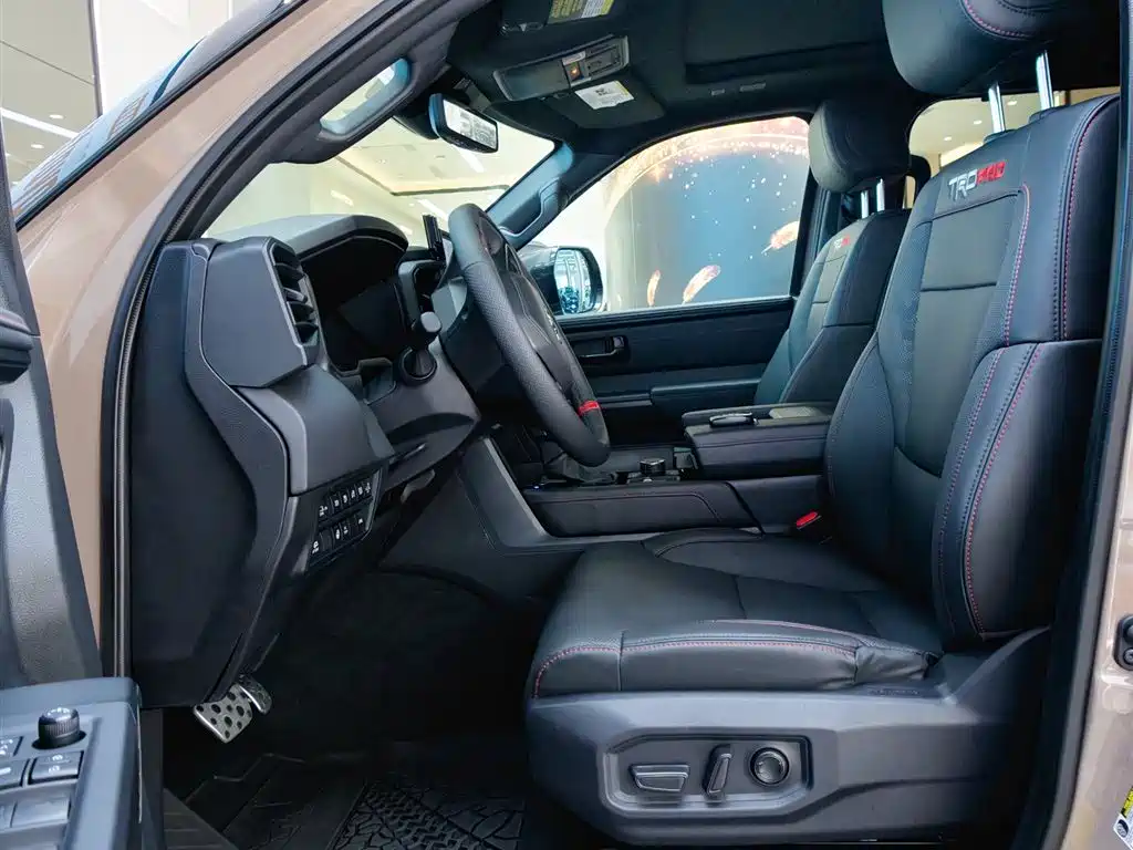 Toyota Sequoia 2025 — фото 14