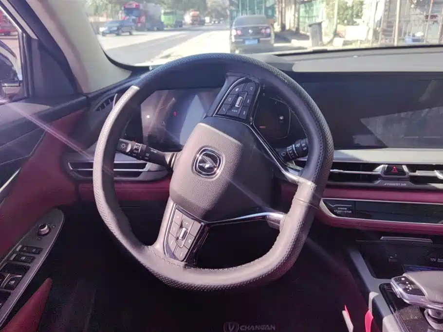 Changan CS75 PLUS 2022 — фото 15