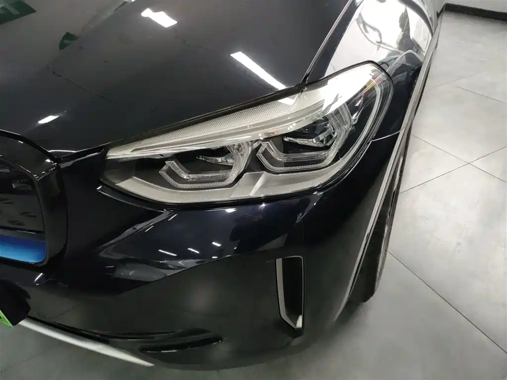 BMW iX3 2021 — фото 15