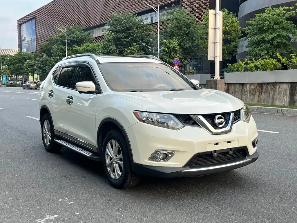 Nissan X-Trail 2014