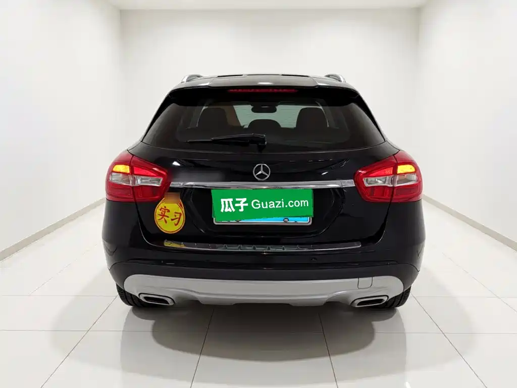 Mercedes-Benz GLA 2016
