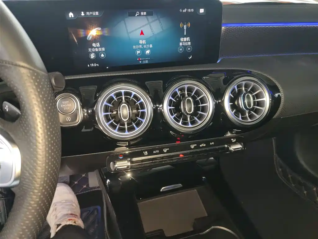 Mercedes-Benz A-Class 2023 — фото 5