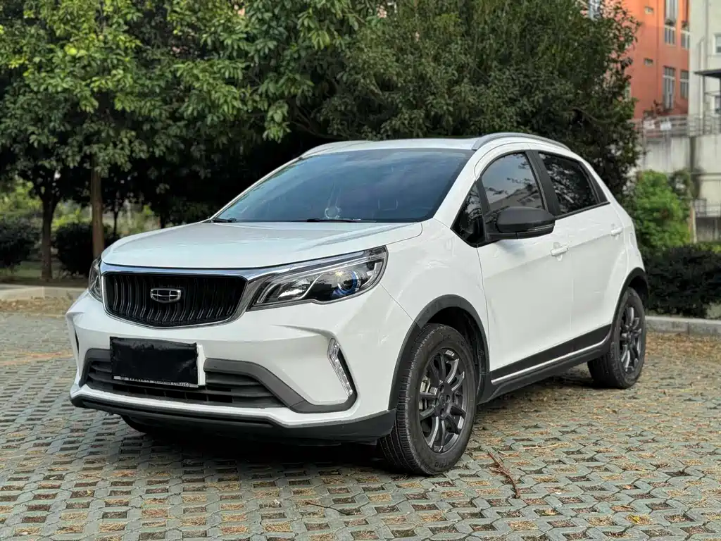 Geely Vision X3 2021 — фото 1