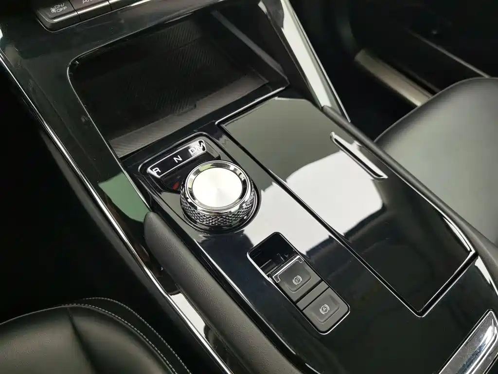 Haval H6 2022 — фото 13
