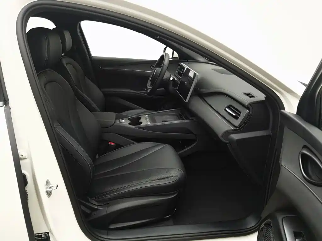 BYD Seal 06 DM-i Travel Edition 2025 — фото 23