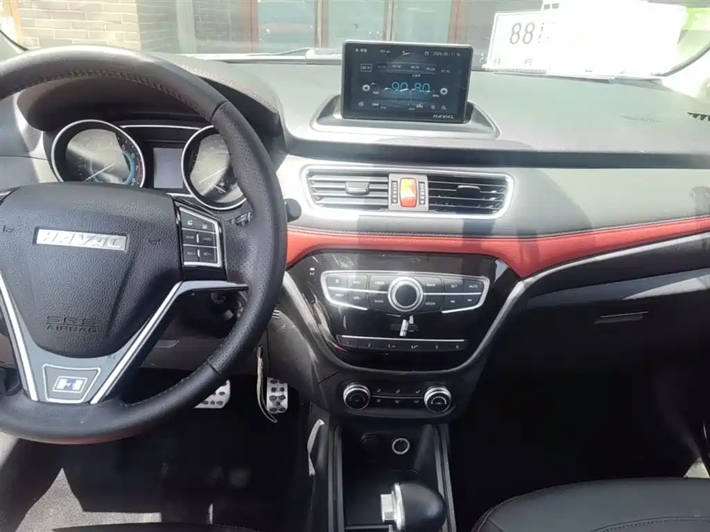 Haval H1 2016 — фото 13