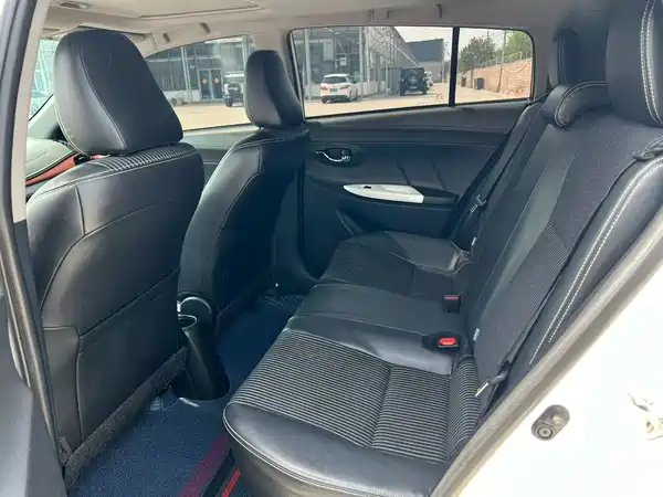 Toyota Yaris L 2016