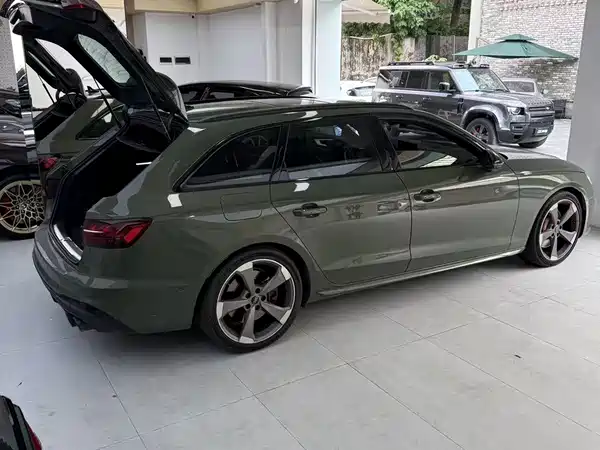 Audi S4 2023