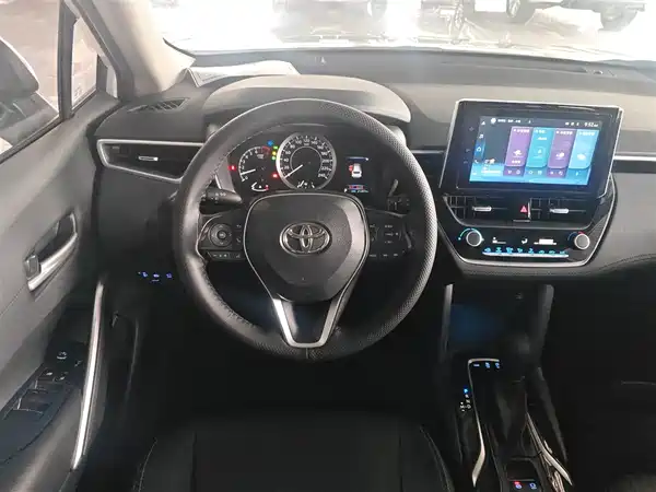 Toyota Frontlander 2022