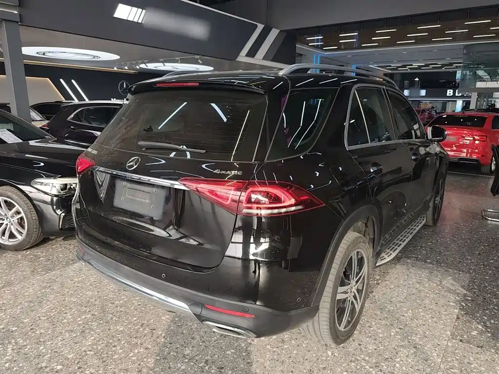 Mercedes-Benz GLE 2020 — фото 23