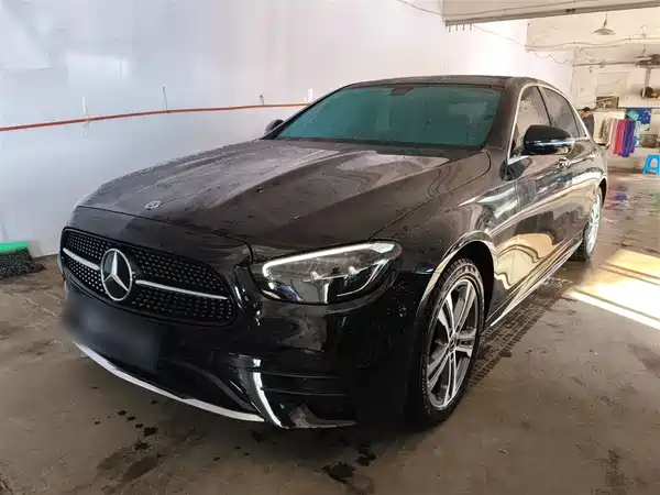Mercedes-Benz E-Class 2021