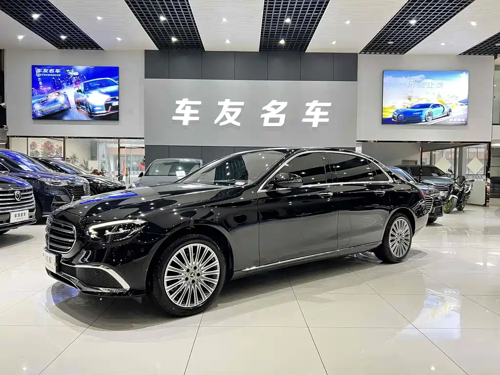 Mercedes-Benz E-Class 2023 — фото 1