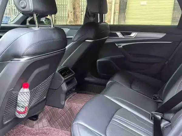 Audi A6L 2025