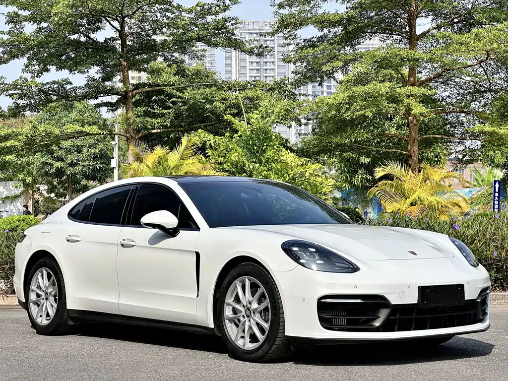 Porsche Panamera 2021 — фото 3