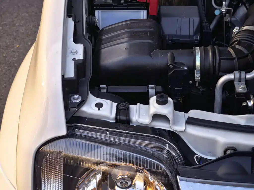Suzuki Jimny 2018 — фото 23