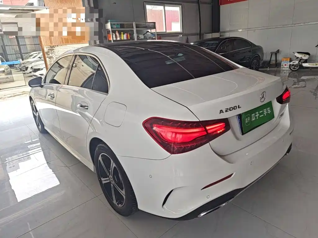 Mercedes-Benz A-Class 2023 — фото 5