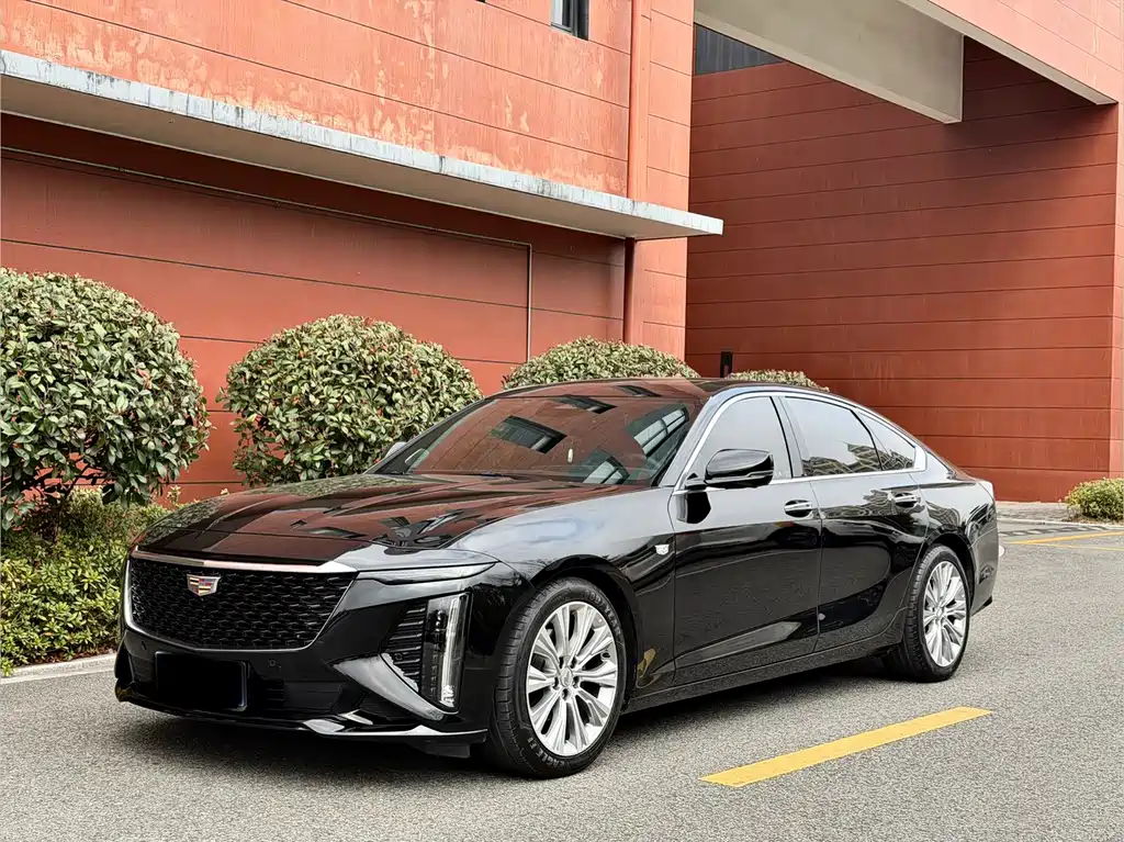 Cadillac CT6 2023 — фото 1