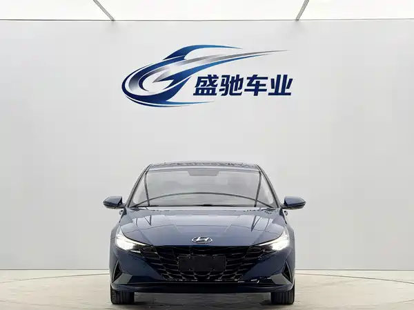 Hyundai Elantra 2023