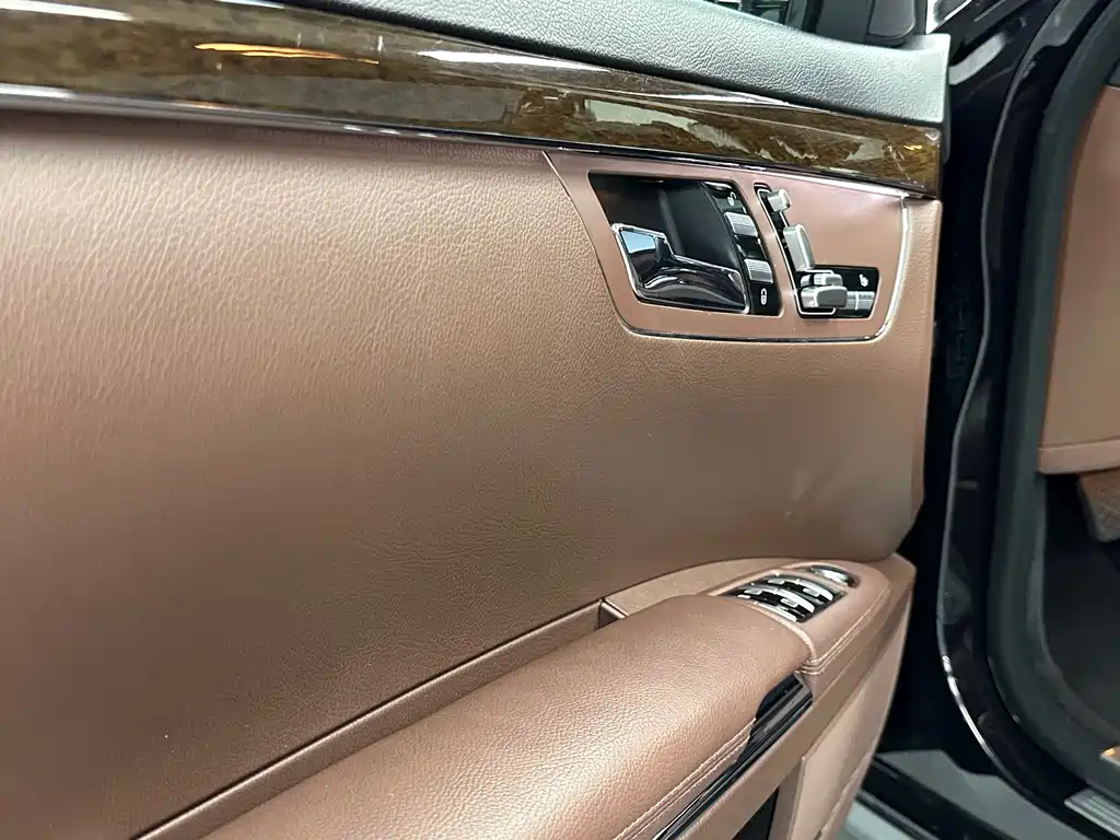 Mercedes-Benz S-Class 2012 — фото 11