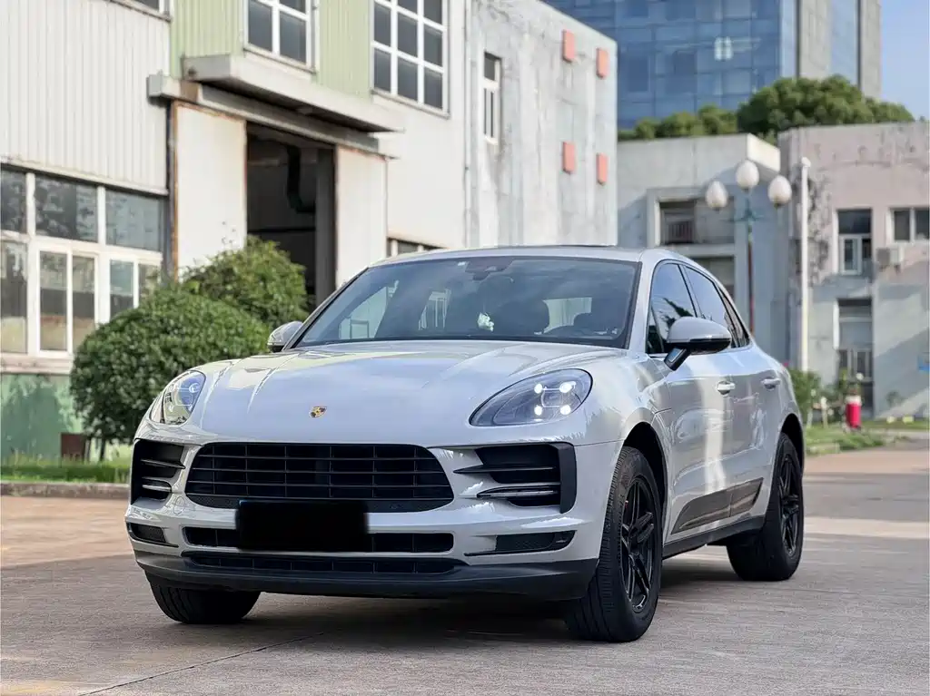 Porsche Macan 2016 — фото 1