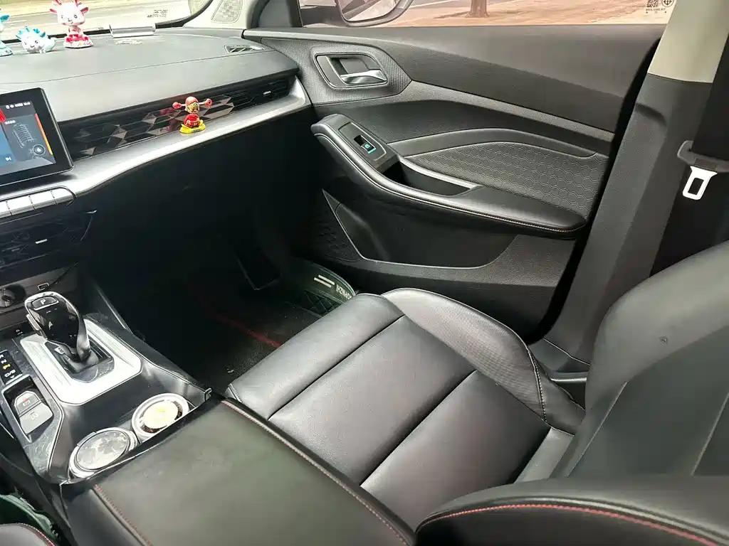MG MG5 2021