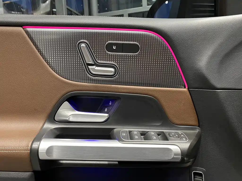 Mercedes-Benz GLB 2022