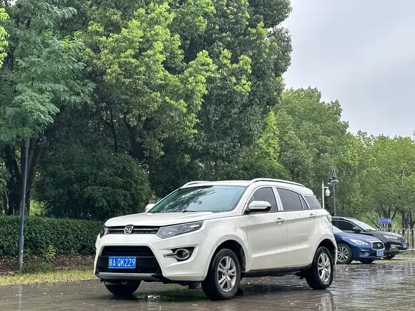 JMC Yusheng S330 2017